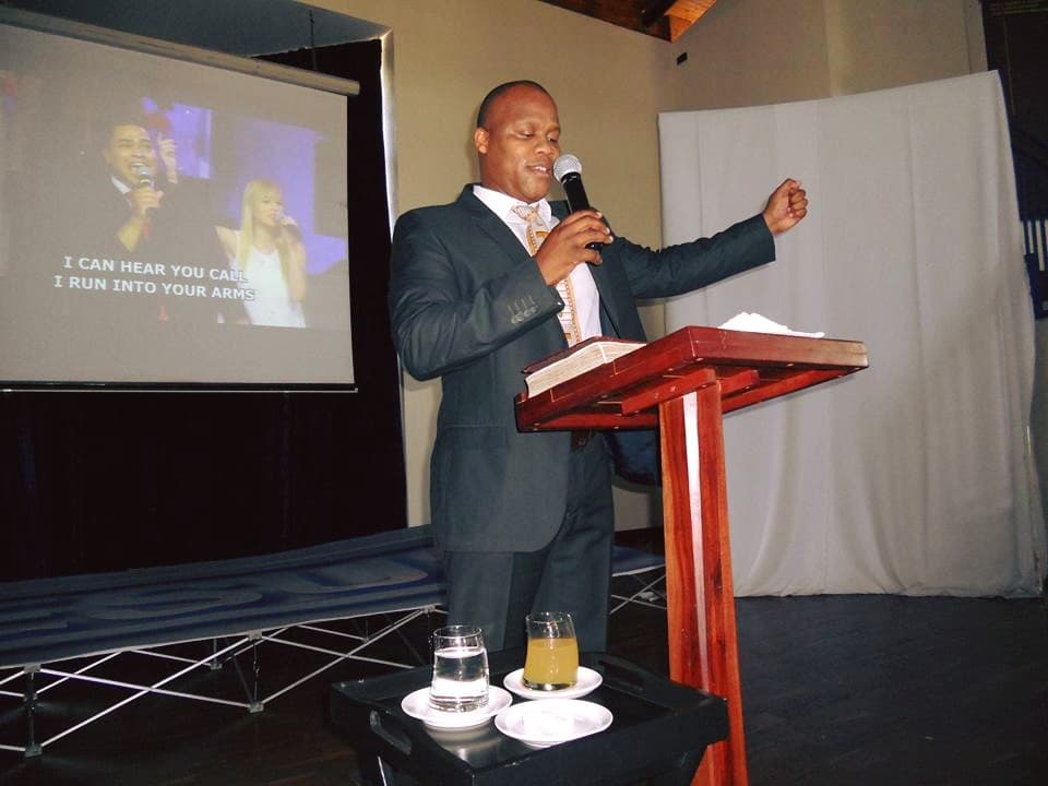 Image /_next/static/media/old_7.e55c661c.jpg